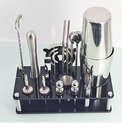 17 Piece Mixology And Craft Cocktail Shaker Set