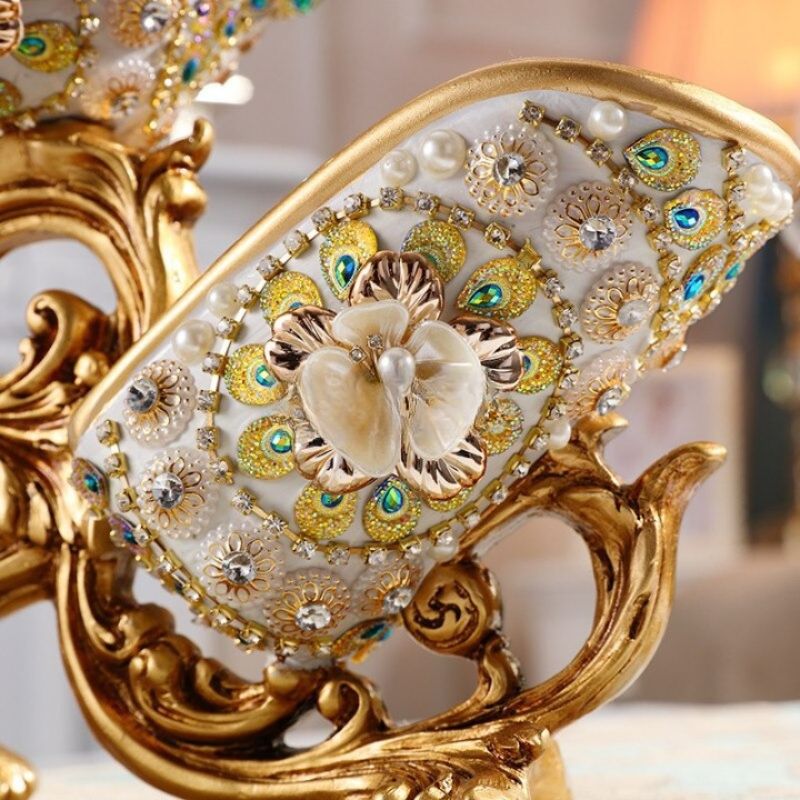 European Style Decorative Wine Holder - Exquisite Resin Wine Display Stand